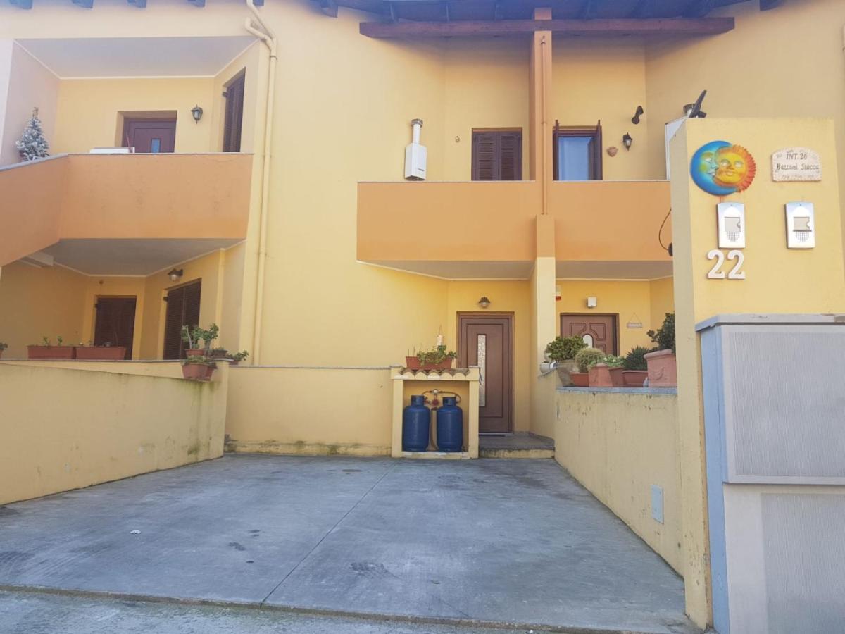Alma House Leilighet Porto Torres Eksteriør bilde