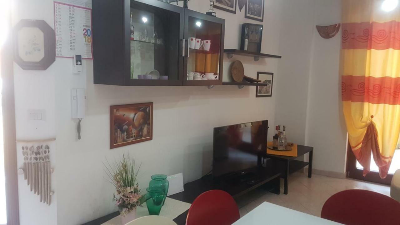 Alma House Leilighet Porto Torres Eksteriør bilde