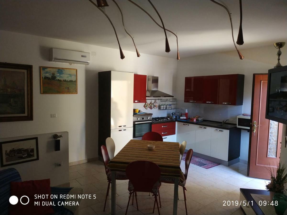 Alma House Leilighet Porto Torres Eksteriør bilde